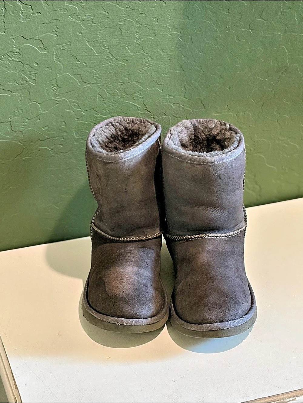 UGG Classic Mini Boots Brown US 4